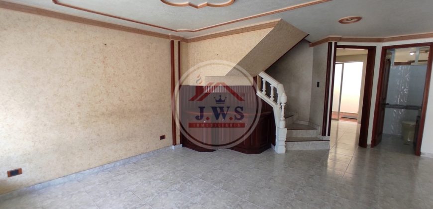 CASA EN ARRIENDO