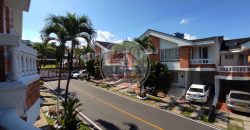 CASA EN ARRIENDO