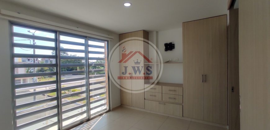 CASA EN ARRIENDO