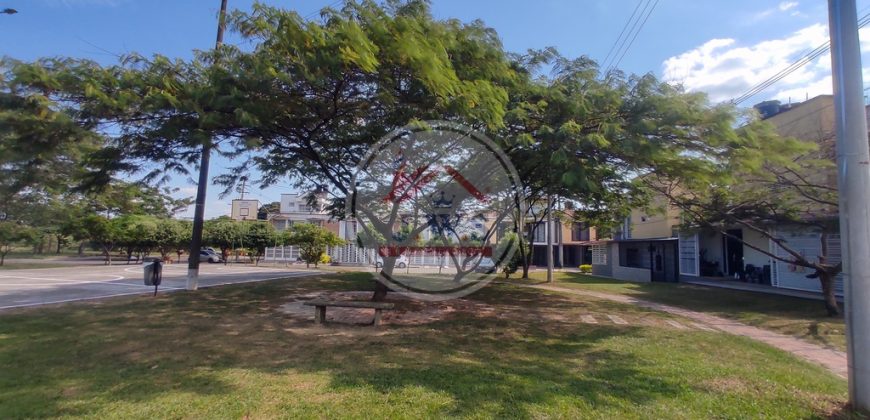 CASA EN ARRIENDO