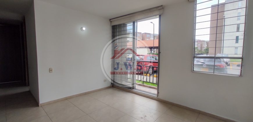 APARTAMENTO EN ARRIENDO