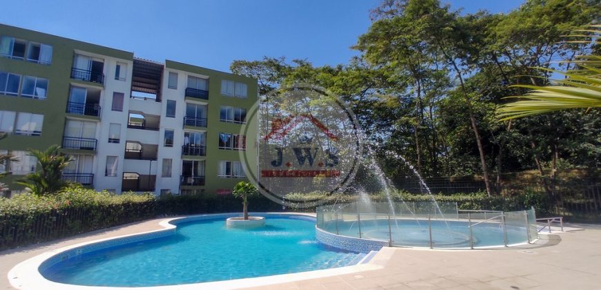 APARTAMENTO EN ARRIENDO