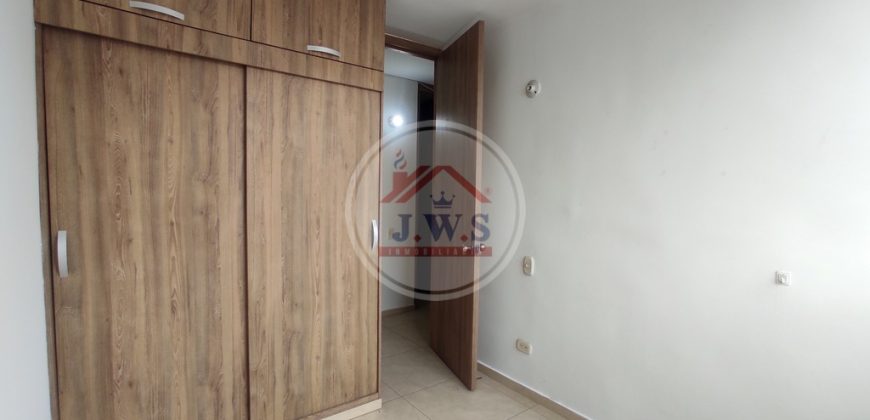 APARTAMENTO EN ARRIENDO