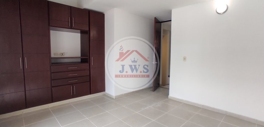 CASA EN ARRIENDO