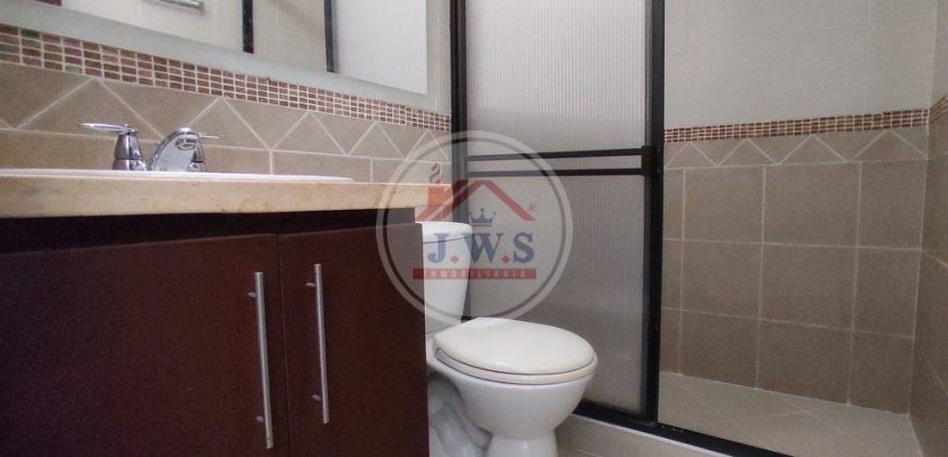CASA EN ARRIENDO