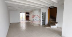 CASA EN ARRIENDO
