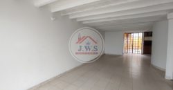 CASA EN ARRIENDO