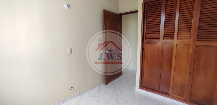 APARTAMENTO EN ARRIENDO