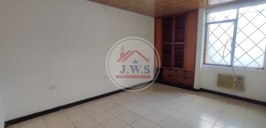 CASA EN ARRIENDO