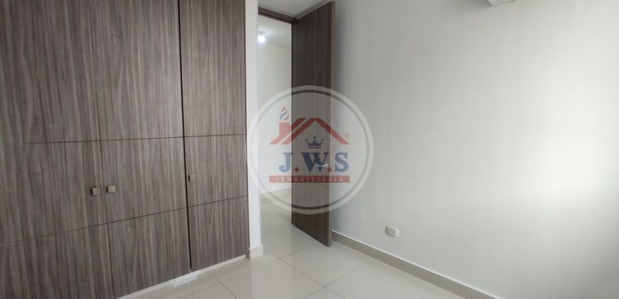 APARTAMENTO EN ARRIENDO