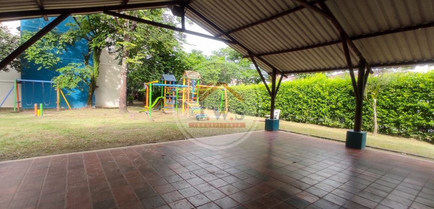 APARTAMENTO EN ARRIENDO