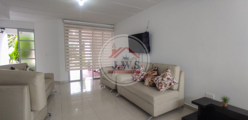 CASA EN ARRIENDO