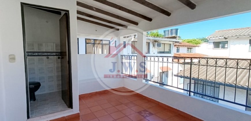 CASA EN ARRIENDO
