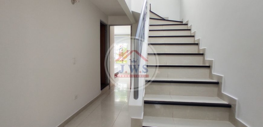 CASA EN ARRIENDO