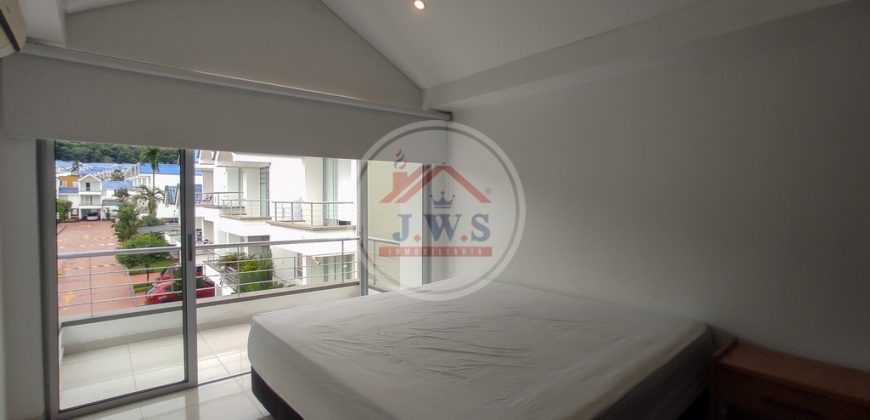 CASA EN ARRIENDO
