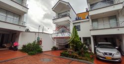 CASA EN ARRIENDO