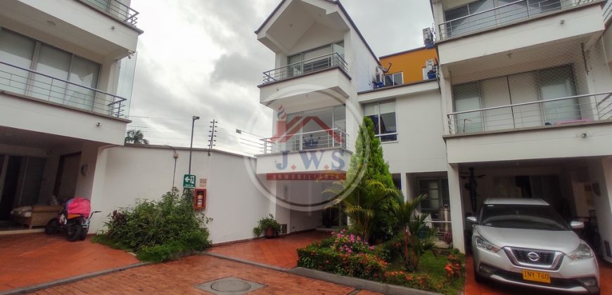 CASA EN ARRIENDO