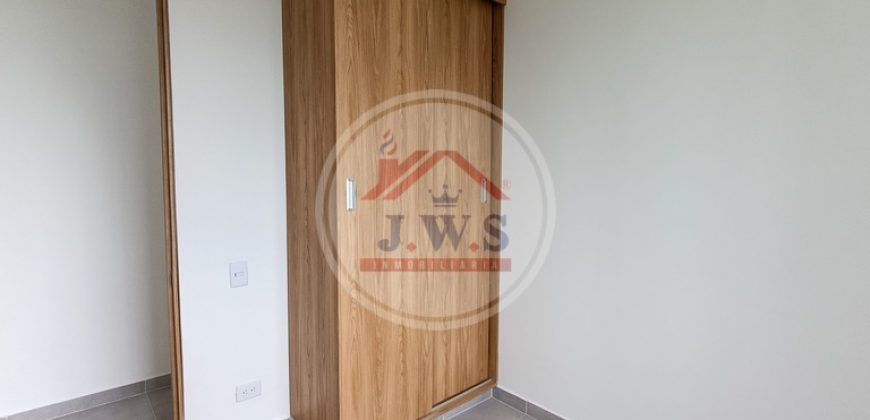 APATAMENTO EN ARRIENDO