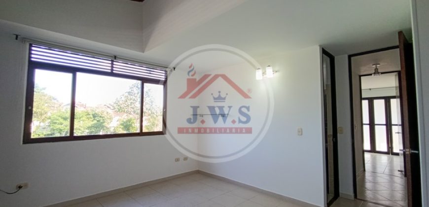 CASA EN ARRIENDO