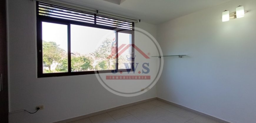 CASA EN ARRIENDO