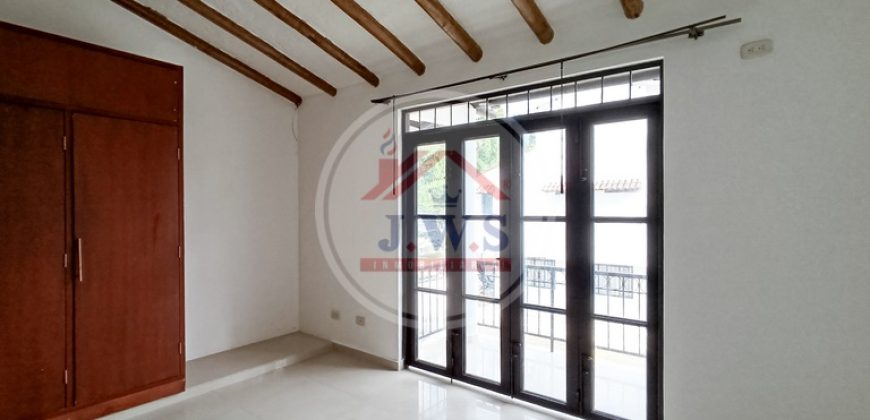 CASA EN ARRIENDO