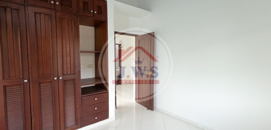 CASA ARRIENDO