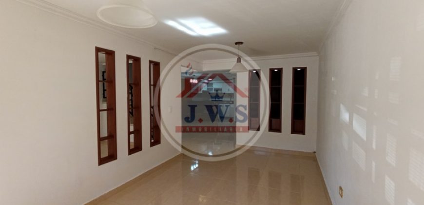 CASA EN ARRIENDO