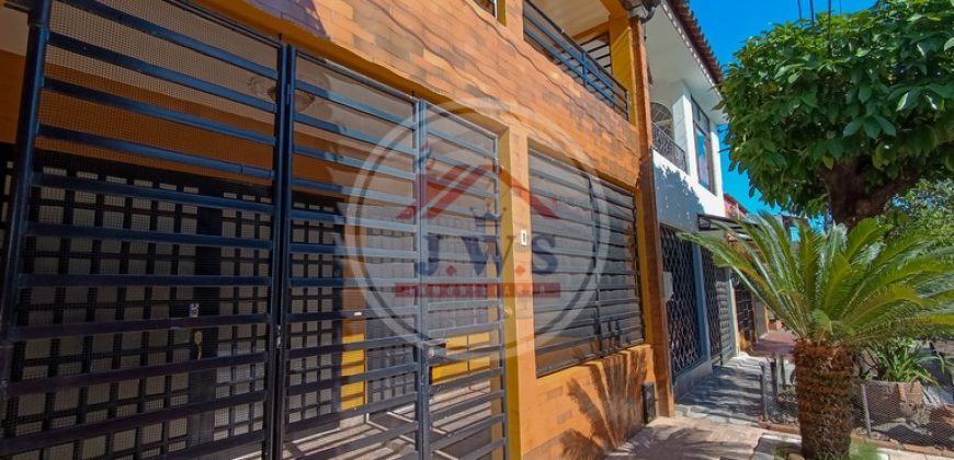 CASA EN ARRIENDO