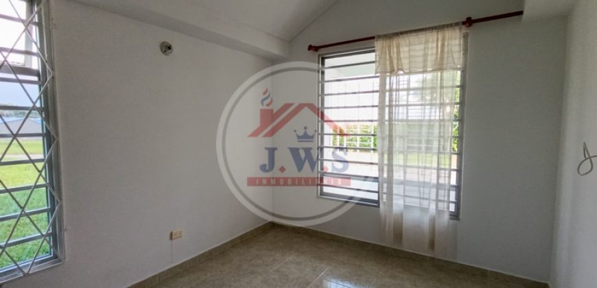 CASA EN ARRIENDO