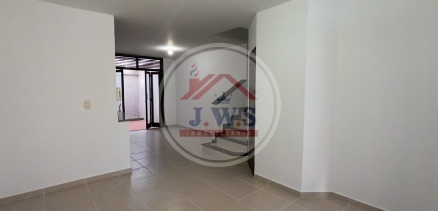 CASA EN ARRIENDO
