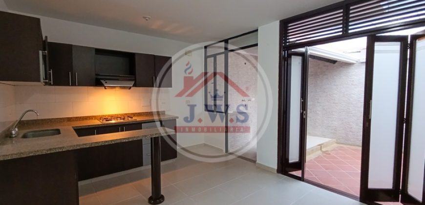 CASA EN ARRIENDO