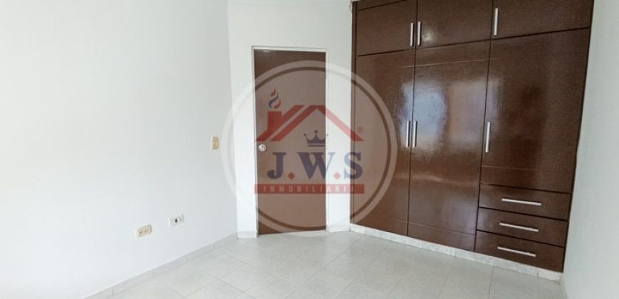 CASA EN ARRIENDO