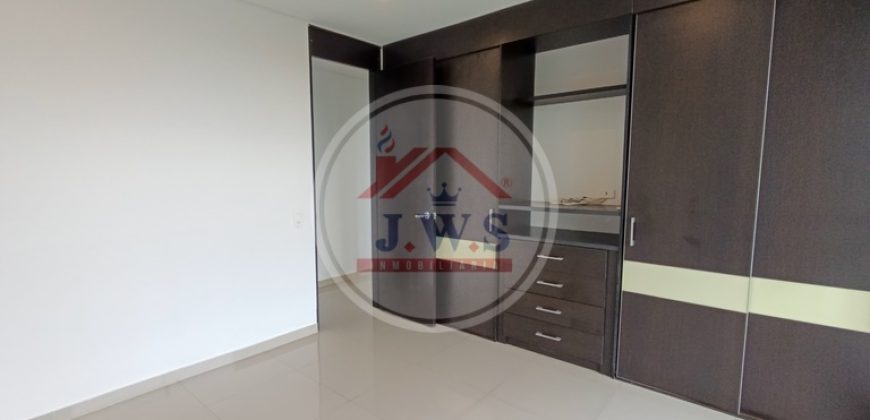 APARTAMENTO EN ARRIENDO
