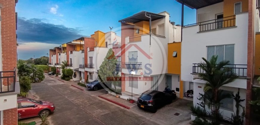 CASA EN ARRIENDO