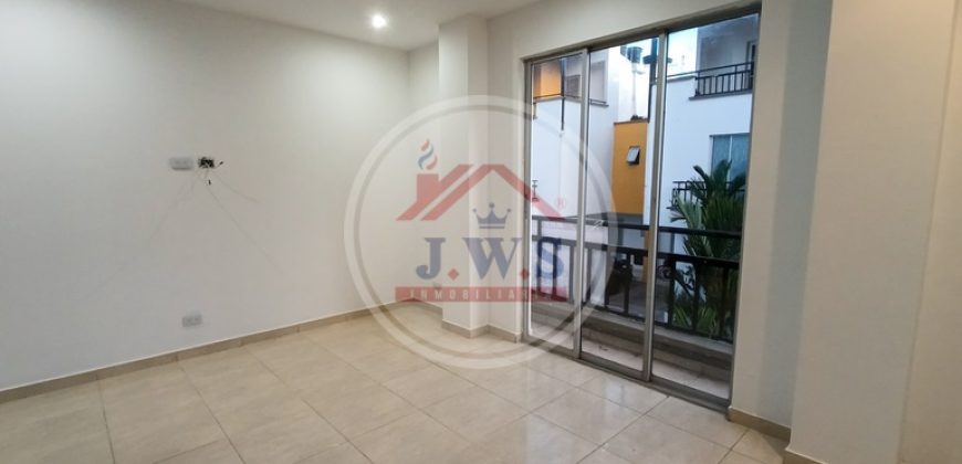 CASA EN ARRIENDO