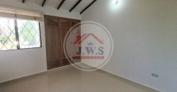 CASA EN ARRIENDO