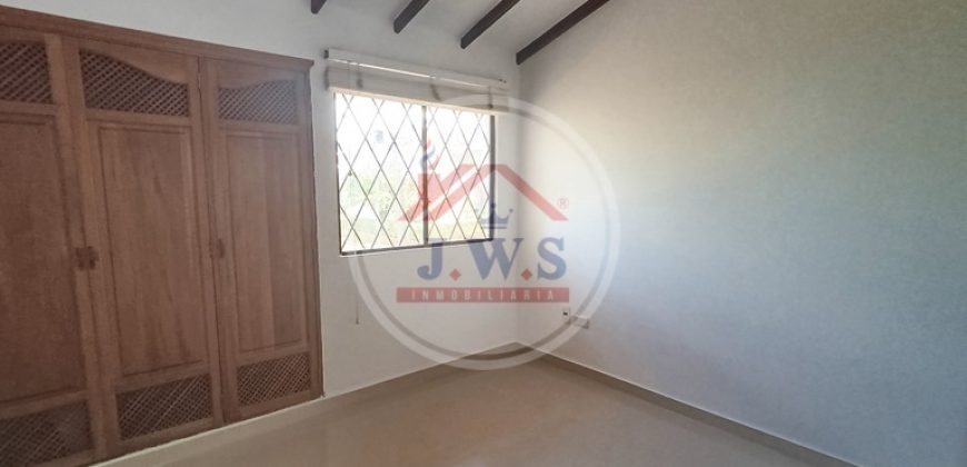 CASA EN ARRIENDO