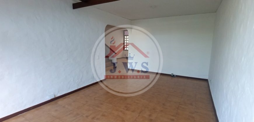 CASA EN ARRIENDO