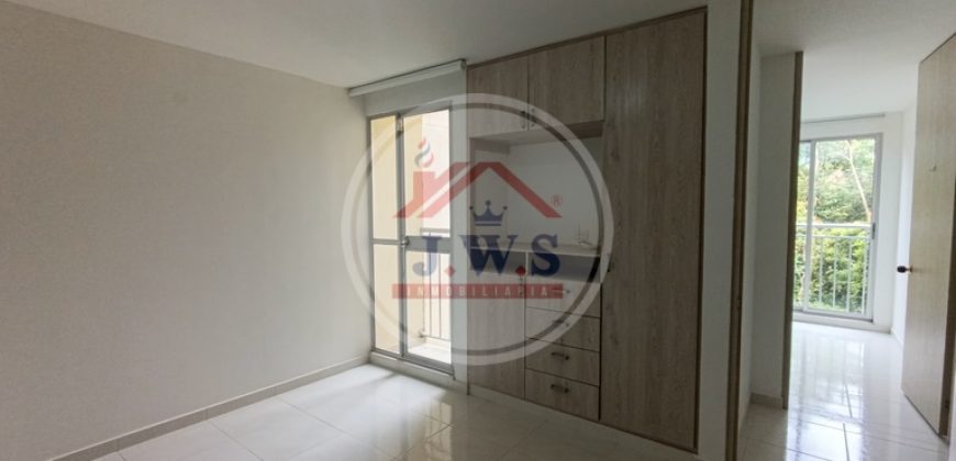 APARTAMENTO EN ARRIENDO