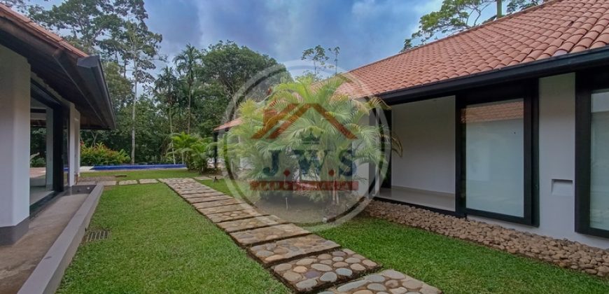 CASA QUINTA EN VENTA CASA QUINTA EN VENTA