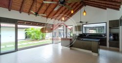 CASA QUINTA EN VENTA CASA QUINTA EN VENTA