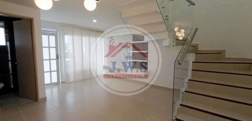CASA EN ARRIENDO CASA EN ARRIENDO