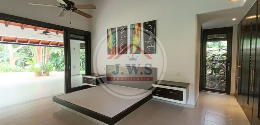 CASA QUINTA EN VENTA CASA QUINTA EN VENTA