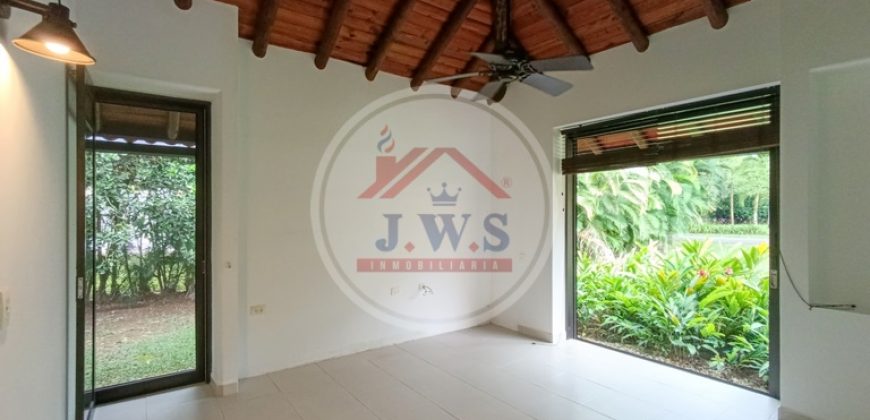 CASA QUINTA EN VENTA CASA QUINTA EN VENTA