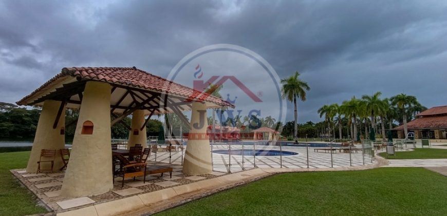 CASA QUINTA EN VENTA CASA QUINTA EN VENTA