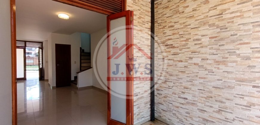 CASA EN VENTA